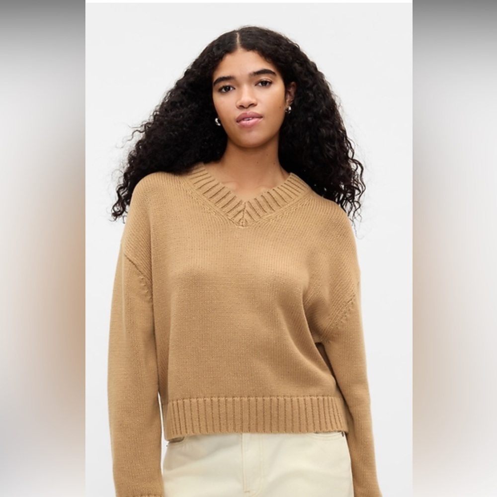 GAP oversized V neck sweater 100% cotton